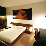 Cit'hotel Le Dav Centre מלון 2*