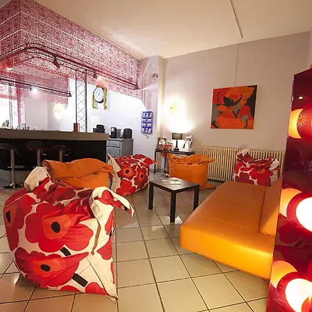 Hotel Cit'hotel Le Dav Centre 2*