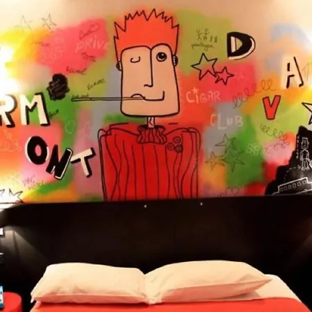 Cit'hotel Le Dav Centre 2*