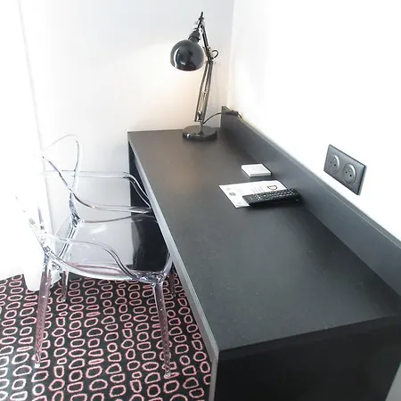 ホテル Cit'hotel Le Dav Centre