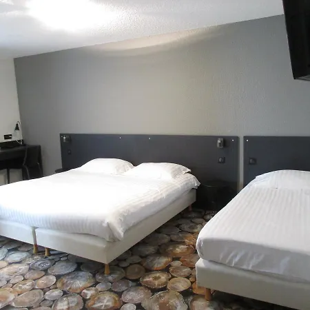 Cit'hôtel Le Dav Centre 2*