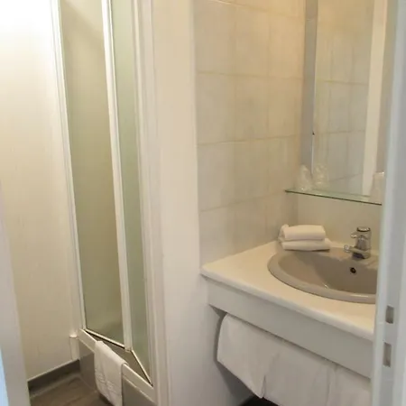 Cit'hôtel Le Dav Centre Hotel 2*