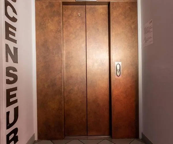 Cit'hotel Le Dav Centre Hotel 2*