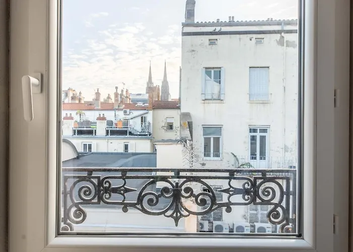 Hotel Cit'hotel Le Dav Centre 2*